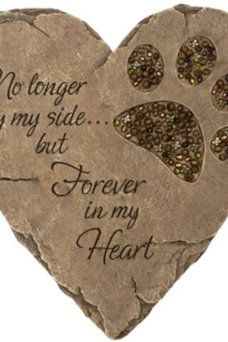 096069101369 Pet Bereavement Heart Beadworks Garden Stone